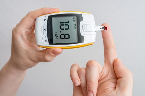 كيفية معرفة ما إذا كنت مصابًا بمرض السكري – أضف معلومة 